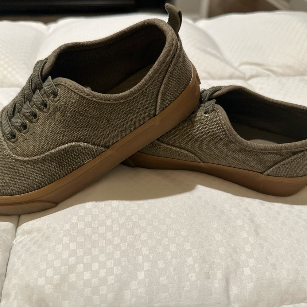 Old navy Boys shoes 12